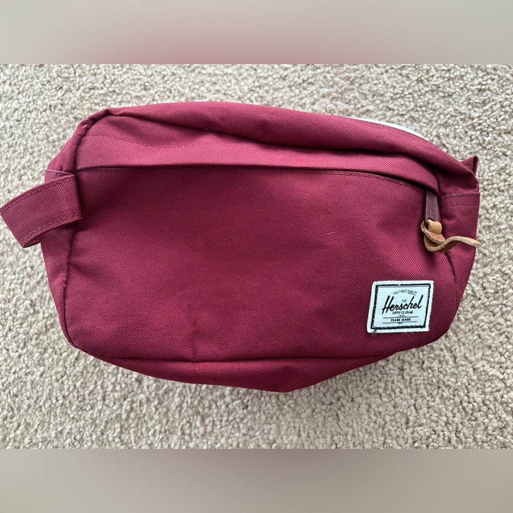Herschel Supply Company Maroon Men's toiletry Bag